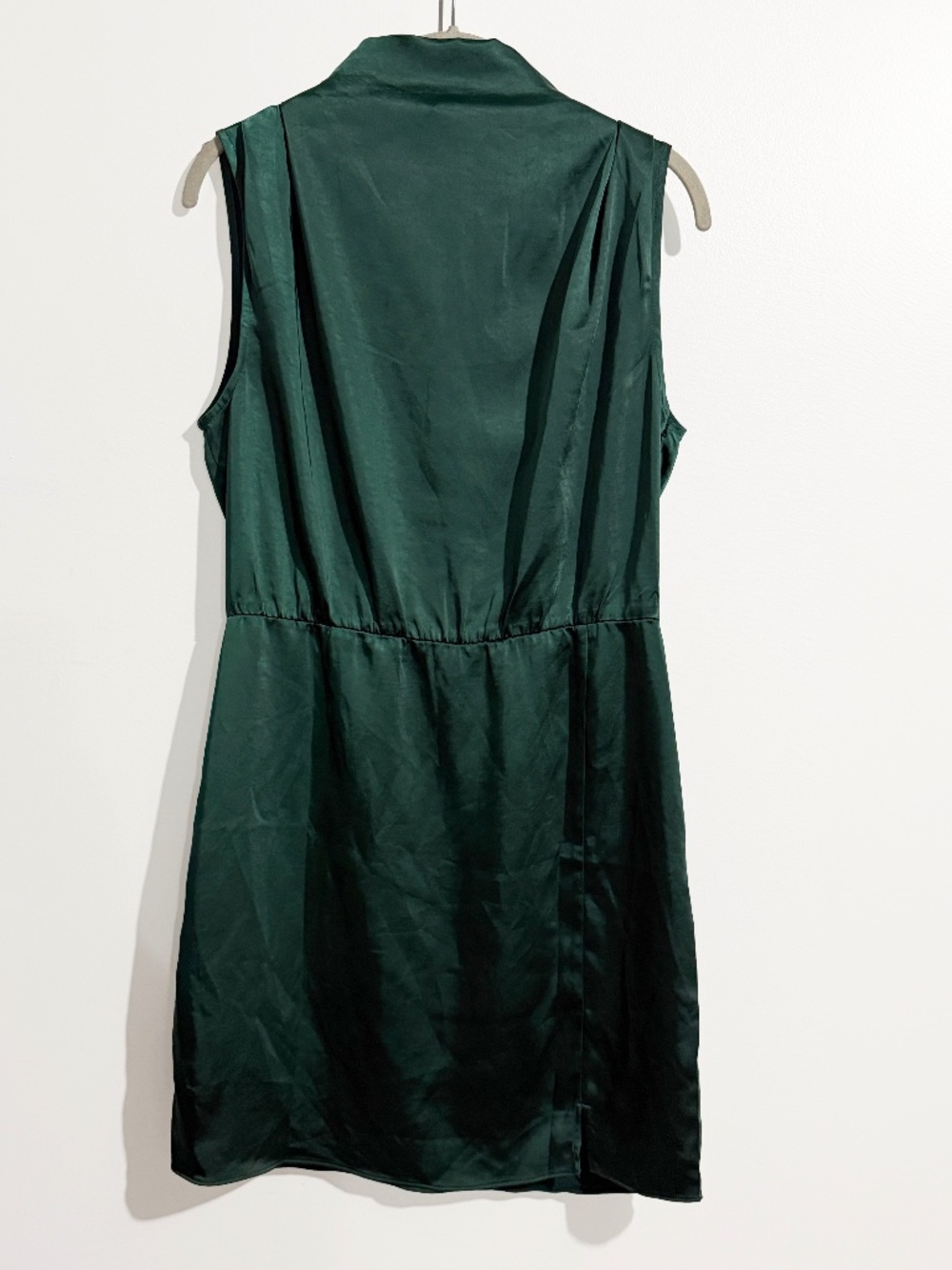 Greylin Satin Emerald Green Sleeveless Shift Dress Medium NWT Boutique